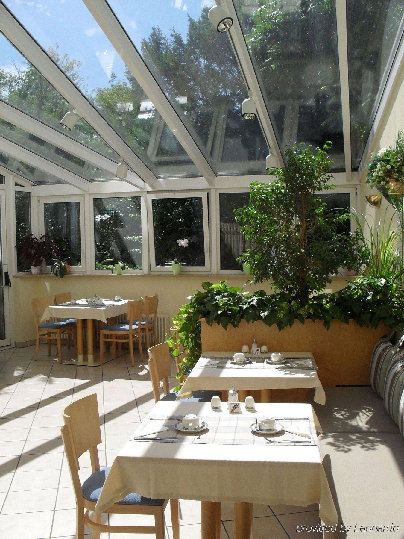 Central Hotel Eschborn Restauracja zdjęcie