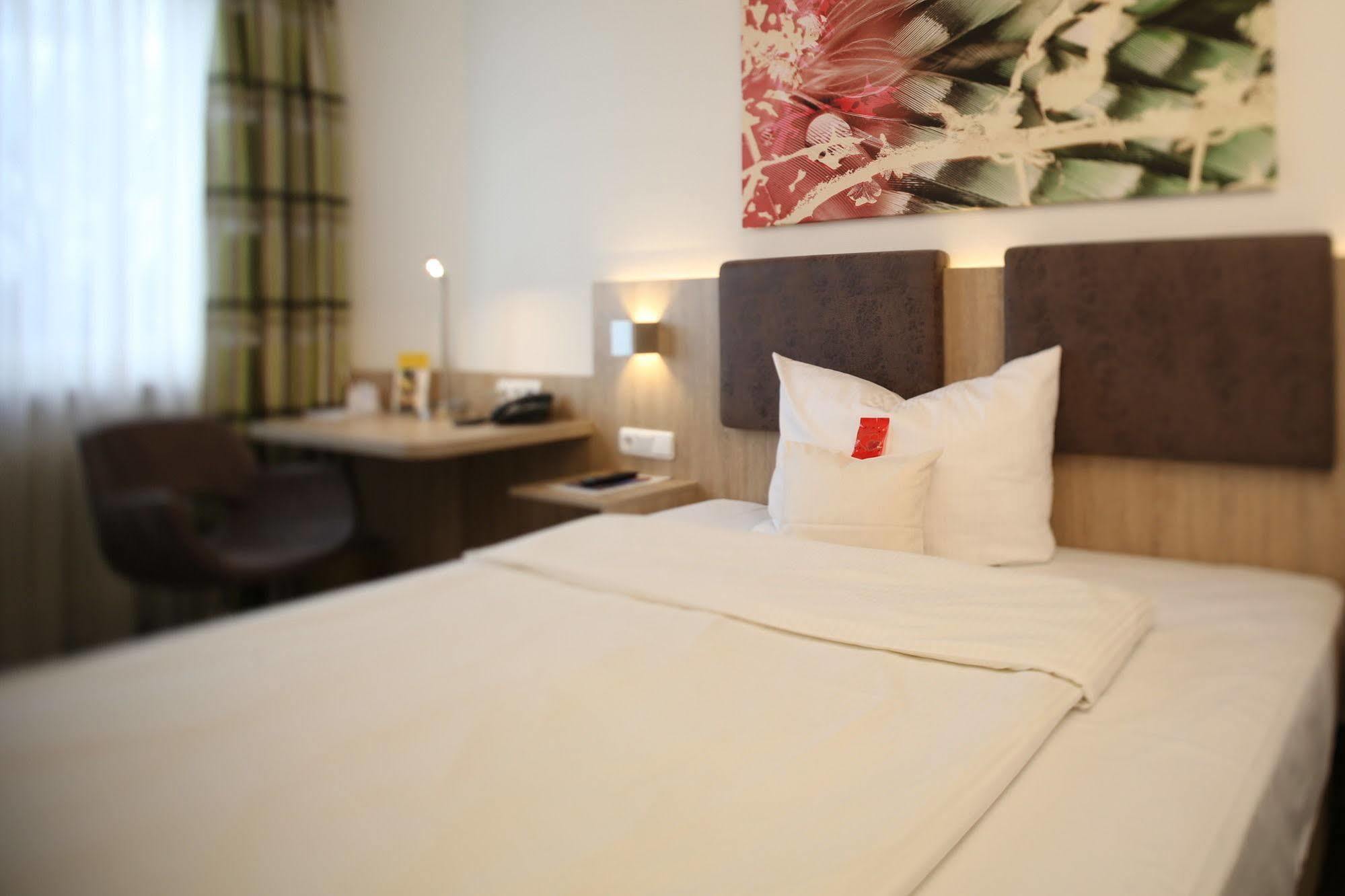 Central Hotel Eschborn Zewnętrze zdjęcie